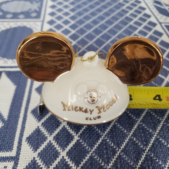 LENOX Disney Mickey Mouse CLUB & PIN - Picture 5 of 11